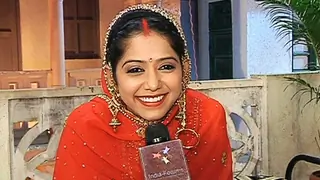 Checkout the Humorous side of Yashashri Masurkar - Exclusive Thumbnail