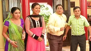 Actors of Filmistaan on the Sets Chidiyaghar Thumbnail