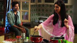 Ayesha Cooks Maggi For Adi!