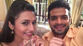 Divyanka And Karan Exchange Friendship Bands-Exclusive