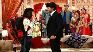 Myra to stay at Rudra's place in Rangrasiya