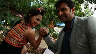 Behind The Scene Masti On the Sets Of Ek Boond Ishq