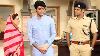 Meenakshi Got Arrested By Police Thumbnail