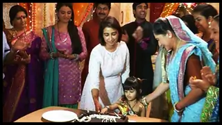 Celebration Time On The Sets Of &quot;Sasural Simar Ka&quot; Thumbnail