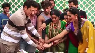 Celebration Time On The Sets Of Doli Armano Ki Thumbnail