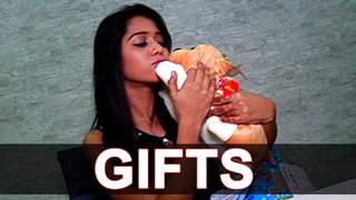 Yashashri Masurkar's Gift Segment