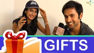 Aneri Vajani and Mishkat Varma's gift segment Thumbnail