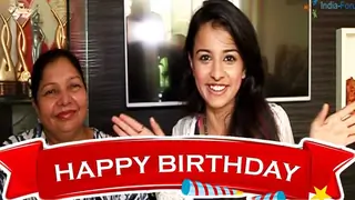 Mahima Makwana celebrates 16th birthday with her Mom Thumbnail