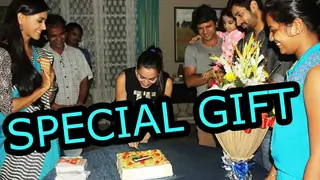 Shraddha Arya's special gift Thumbnail