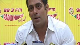 Salman at 98.3 FM Radio Mirchi's studio