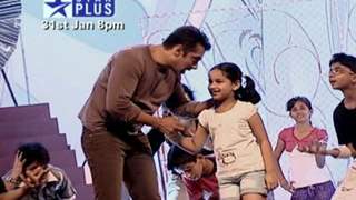 Salman And Katrina At 'Star Screen Awards' Part 1