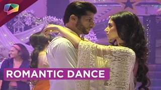 Rocky and Shivangi's romantic paper dance Thumbnail