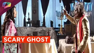 Rishi scares Tanuja in Kasam Tere Pyaar Ki Thumbnail