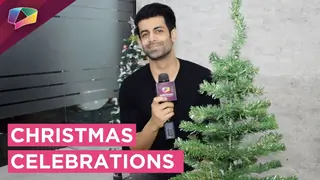 Namik Paul Decorates Christmas Tree Thumbnail