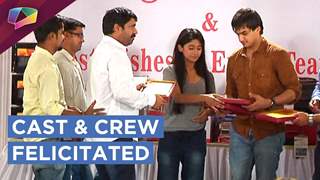 Yeh Rishta Kya Kehlata Hai Felicitates their Crew Members | Yeh Rishta Kya Kehlata Hai | Star Plus