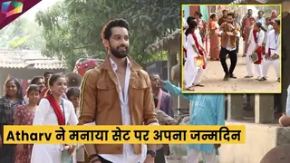 Imlie: Karan ने पुरे सेट पर बांटी आईसक्रीम , सभी ने दी उन्हें जम कर बंधाई | Karan Vohra Thumbnail