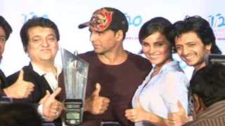 Cast of Housefull Promote Housefull in World Cup T20