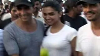 Housefull Cricket Match Thumbnail