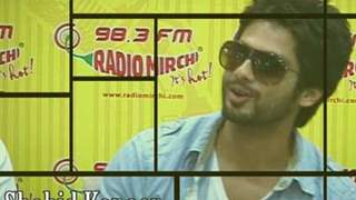 Badmaash Company's cast on Radio Mirchi 98.3 FM