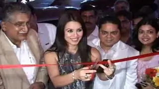 Mahima and Om Puri at the launch of 'The Great Nawabs Restaurant' Thumbnail