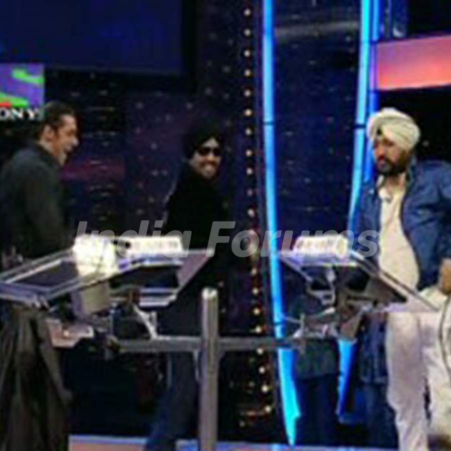 0874 10 ka dum with daler mehndi amp mika singh